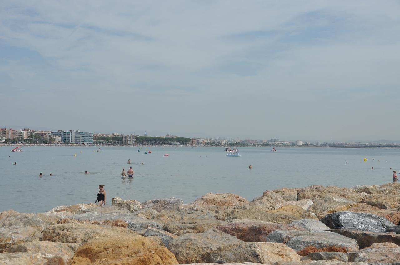 Alojamiento Villa Moles Salou Exterior foto